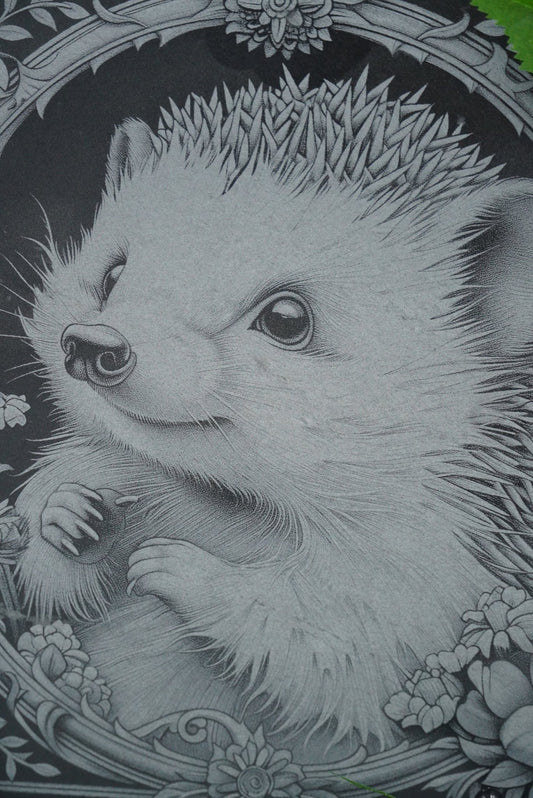 Tier Untersetzer "Igel auf Blumenbett" - personalisierbar - RJC - Circle