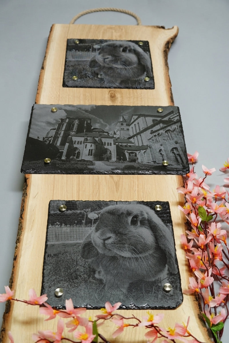 Personalisierte Fotogravur auf Schiefer mit Eichenholzschwarte und senkrechter Rinde, hochformatiges Wandbild von RJC-Circle aus Niederbayern 20x20 + 30x20 + 20x20