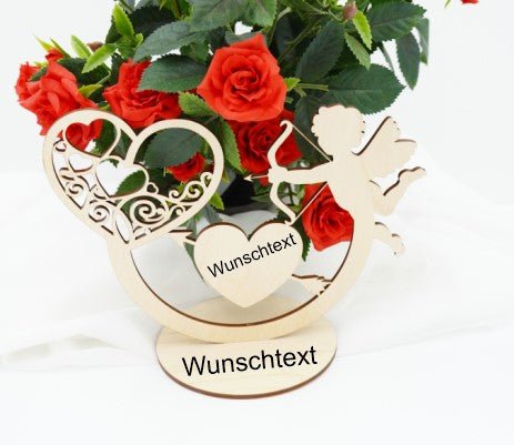 Personalisierbarer Valentin-Aufsteller aus Holz mit Halbbogen, Herzen und Amor