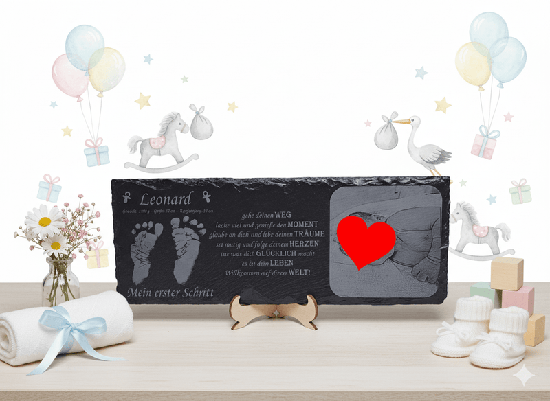 Schieferplatte mit Baby-Fotogravur, personalisiert, handgraviert in Niederbayern