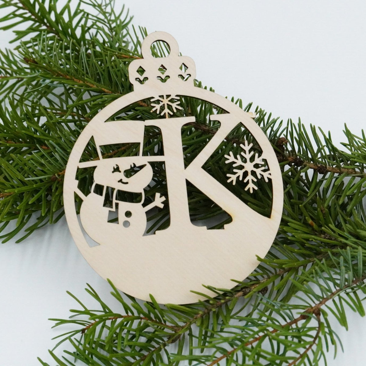 Christbaumschmuck "Schneemann" Buchstabe A bis M - personalisiert - RJC - Circle