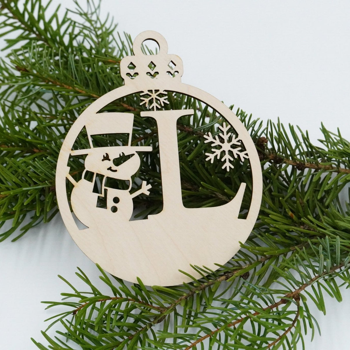 Christbaumschmuck "Schneemann" Buchstabe A bis M - personalisiert - RJC - Circle