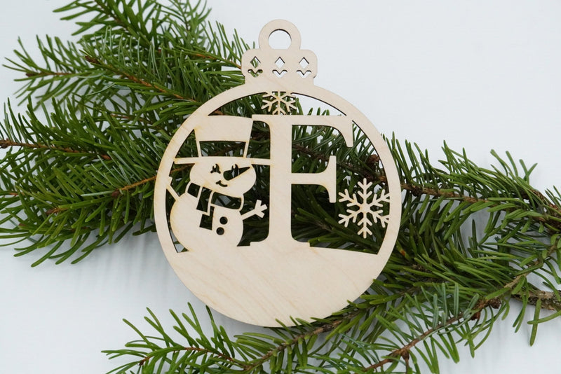 Christbaumschmuck "Schneemann" Buchstabe A bis M - personalisiert - RJC - Circle