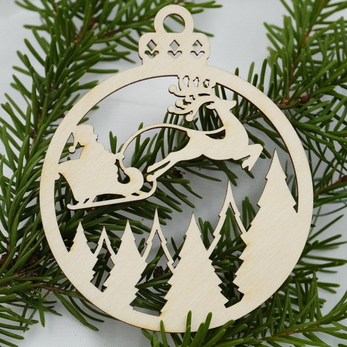 Christbaumschmuck "Weihnachtsmann on Tour" - RJC - Circle