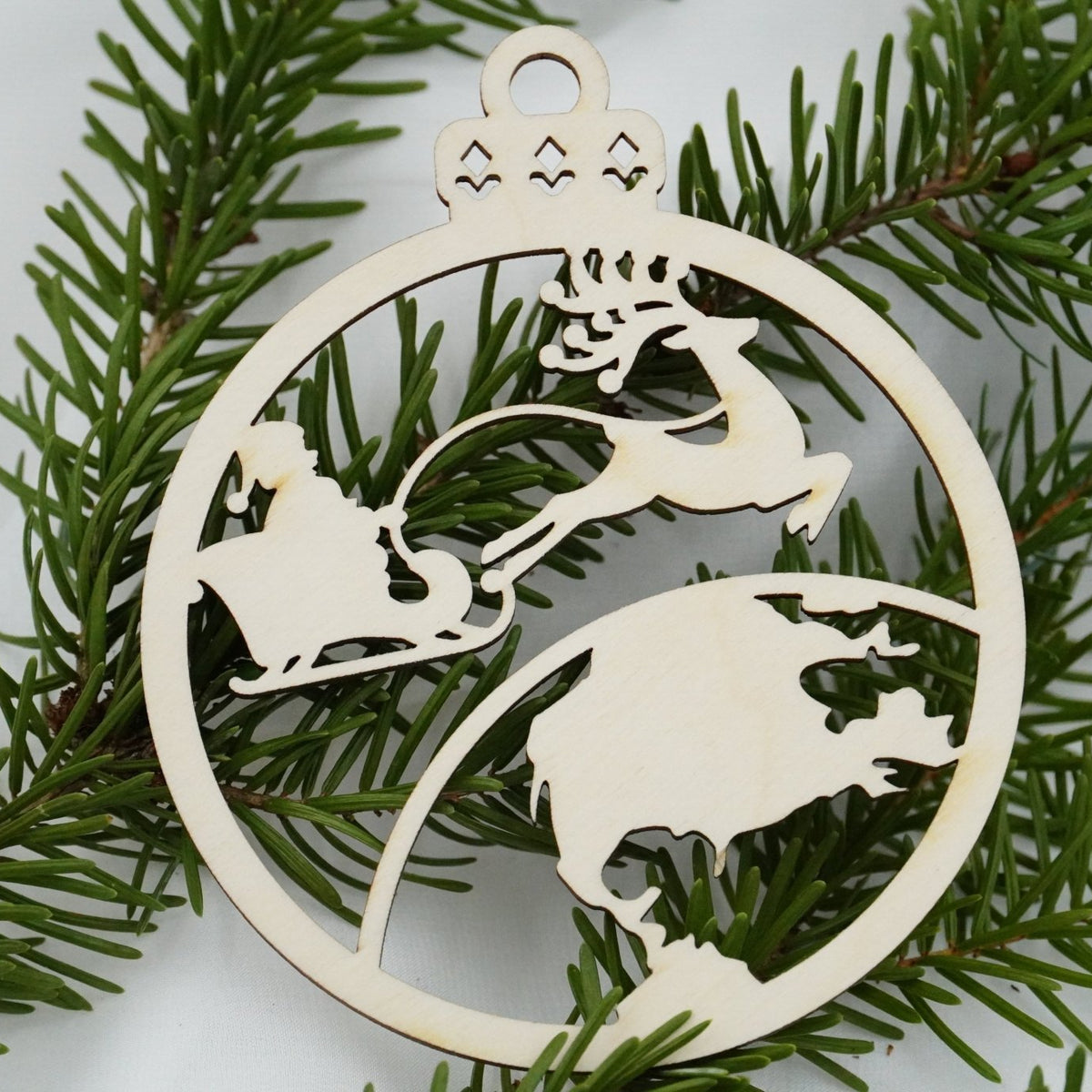 Christbaumschmuck "Weihnachtsmann on Tour" - RJC - Circle
