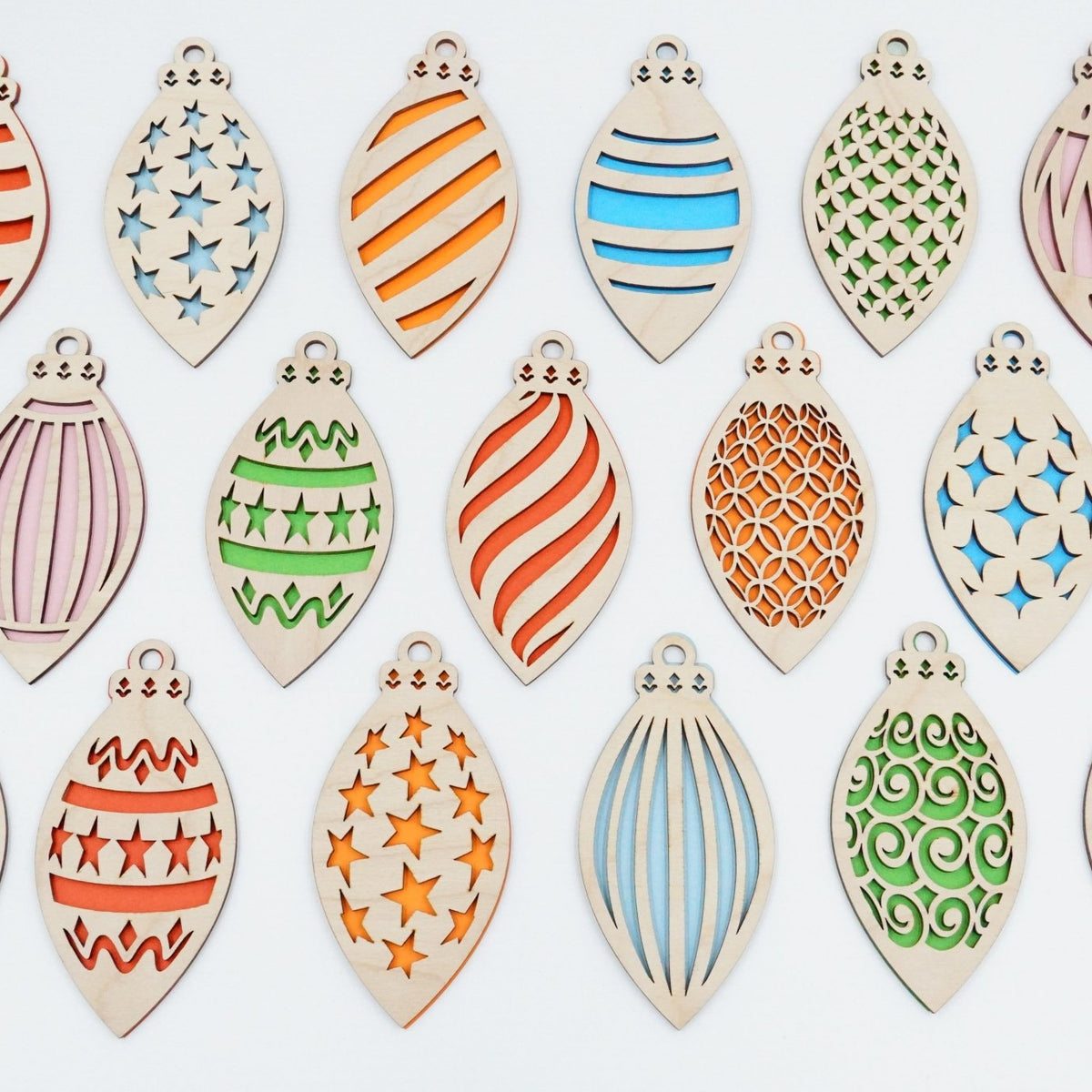 Christbaumschmuck Zapfendesign - RJC - Circle
