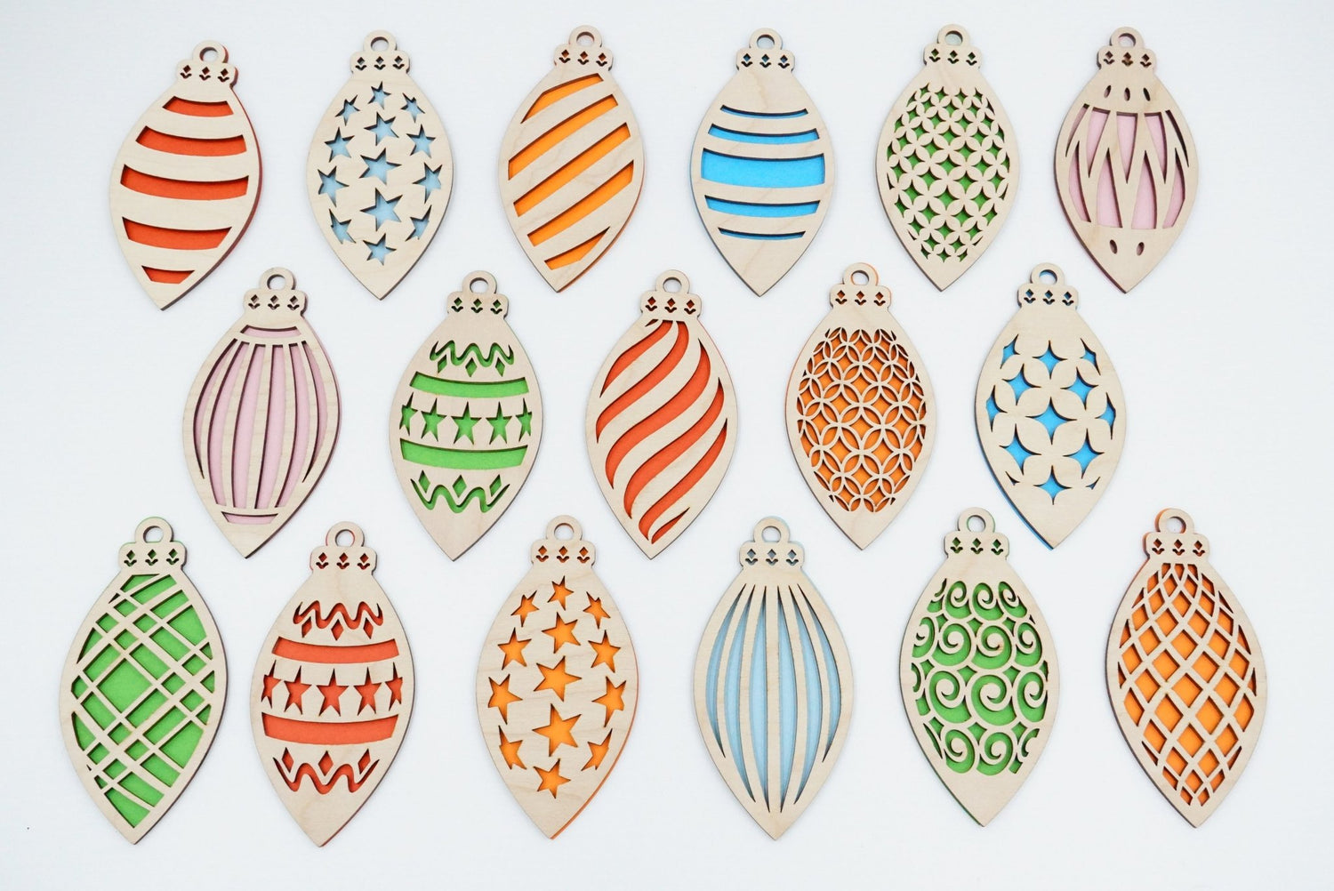 Christbaumschmuck Zapfendesign - RJC - Circle