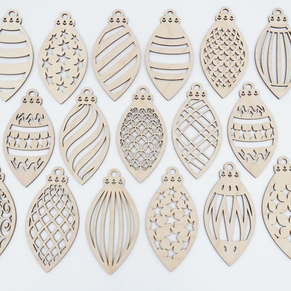 Christbaumschmuck Zapfendesign - RJC - Circle