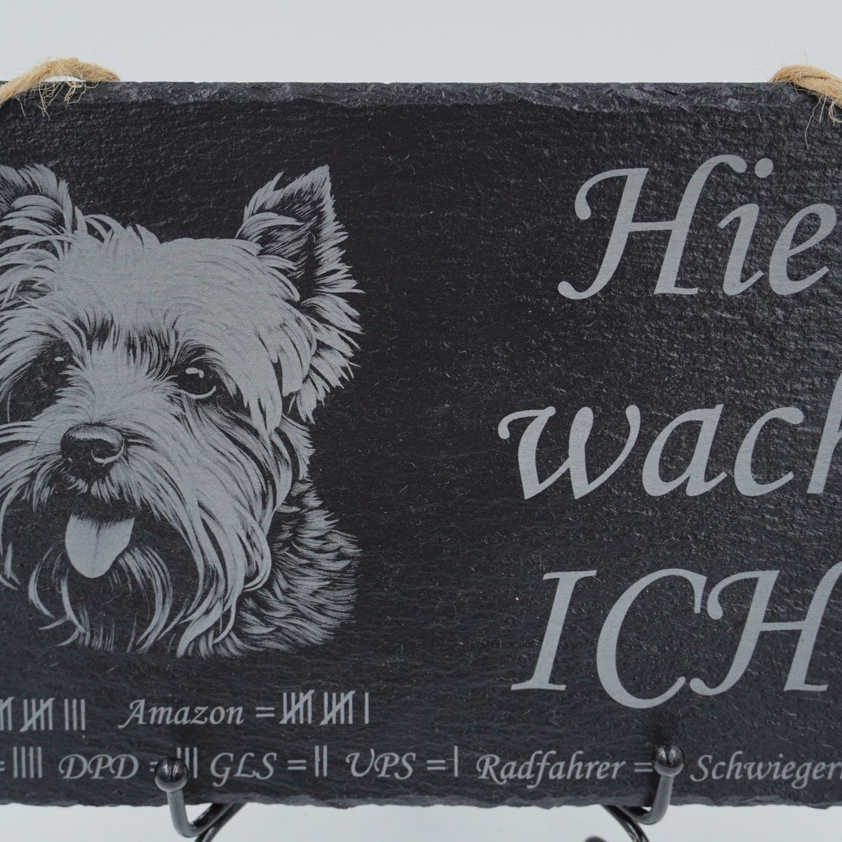 „Hier wache ich“ Schieferschild mit Gravur – Haustier Türschild für Hundehalter - RJC - Circle