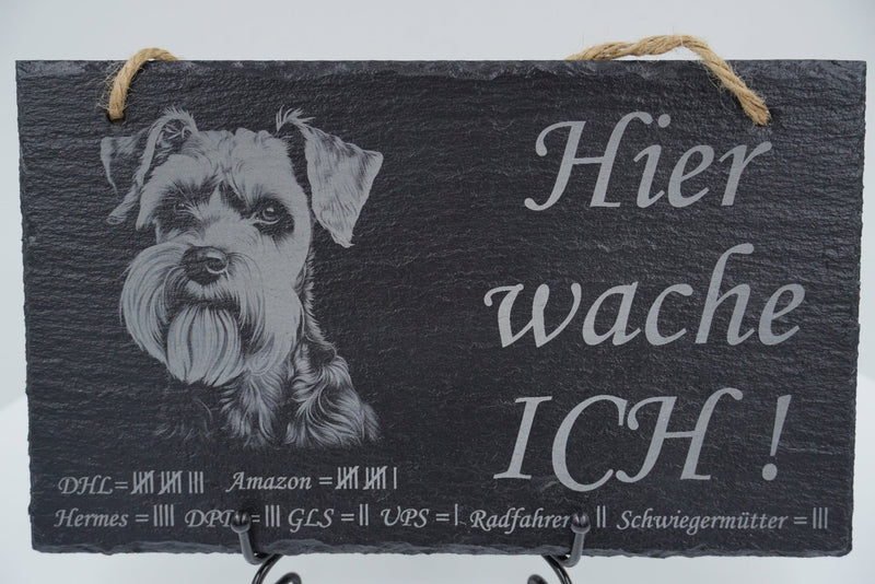 „Hier wache ich“ Schieferschild mit Gravur – Haustier Türschild für Hundehalter - RJC - Circle