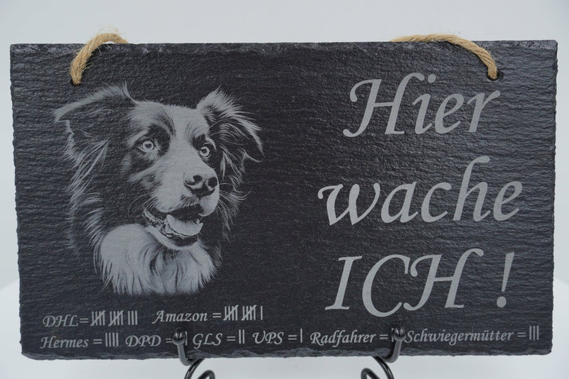 „Hier wache ich“ Schieferschild mit Gravur – Haustier Türschild für Hundehalter - RJC - Circle
