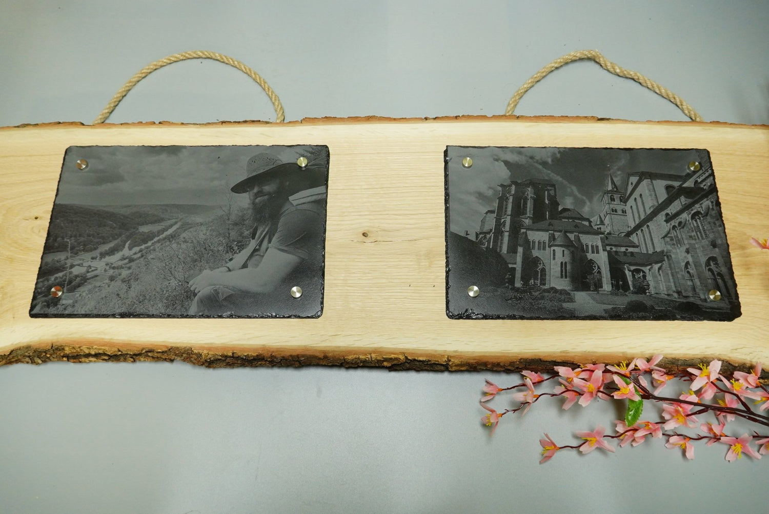 Individuelle Fotogravur auf Schieferplatte ca. 2 x 30*20 cm mit rustikaler Holzschwarte längs – Dein Foto als Kunstwerk - RJC - Circle