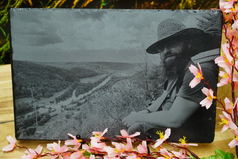 Individuelle Fotogravur auf Schieferplatte ca. 30*20 cm – Dein Foto als Kunstwerk - RJC - Circle