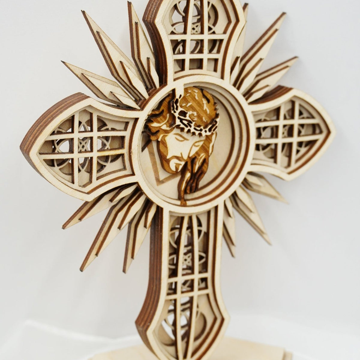 Kreuz Jesus mit Lichtstrahlspitzen, mehrschichtig 3D Effekt - personalisierbar - RJC - Circle