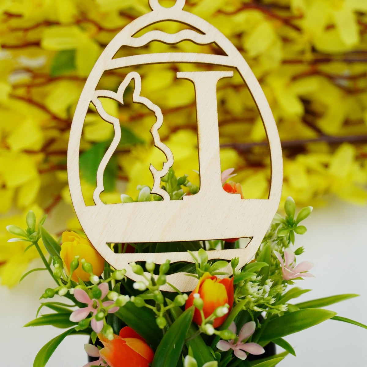 Osterhase mit Buchstabe "A bis M" - personalisierbar - RJC - Circle