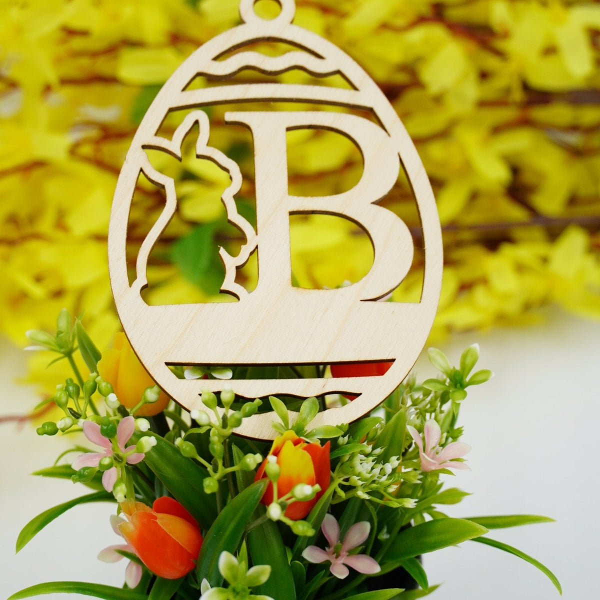 Osterhase mit Buchstabe "A bis M" - personalisierbar - RJC - Circle