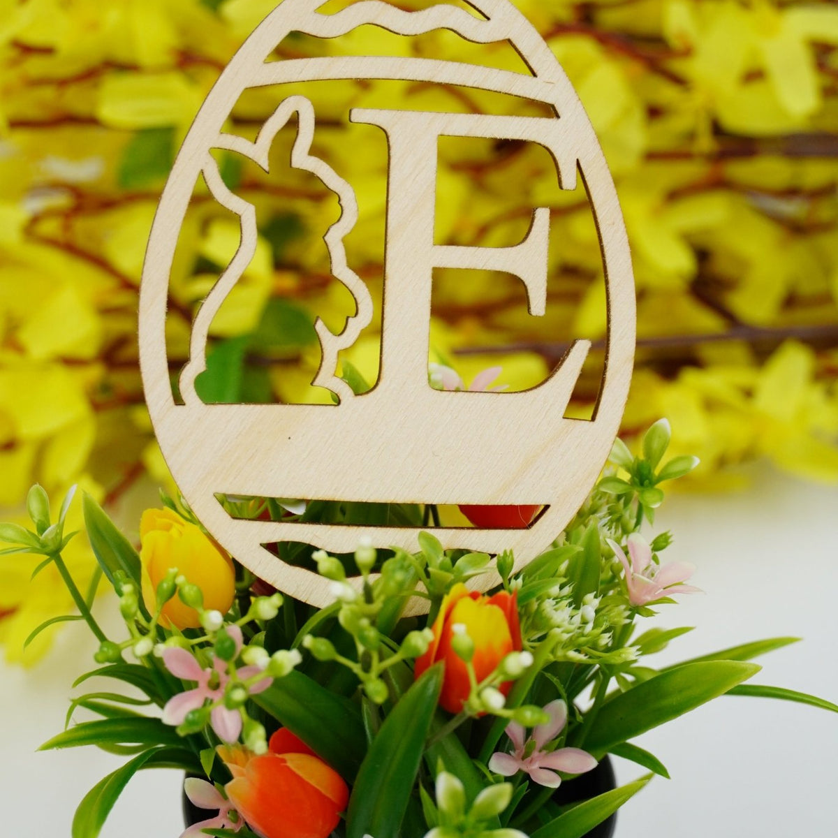Osterhase mit Buchstabe "A bis M" - personalisierbar - RJC - Circle
