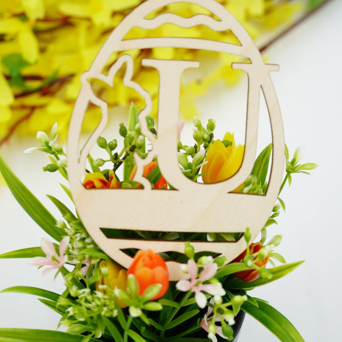 Osterhase mit Buchstabe "N bis Z" - personalisierbar - RJC - Circle