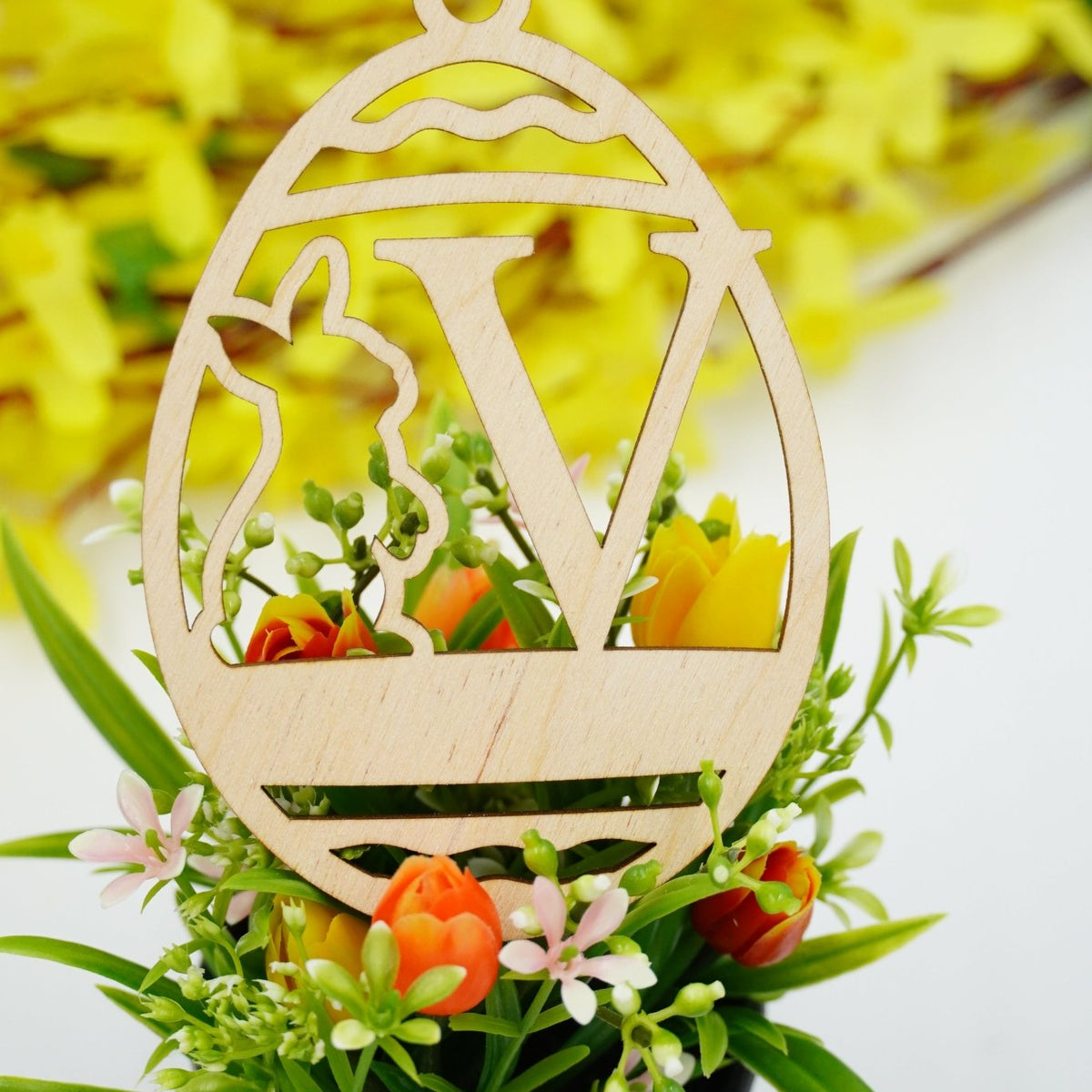 Osterhase mit Buchstabe "N bis Z" - personalisierbar - RJC - Circle