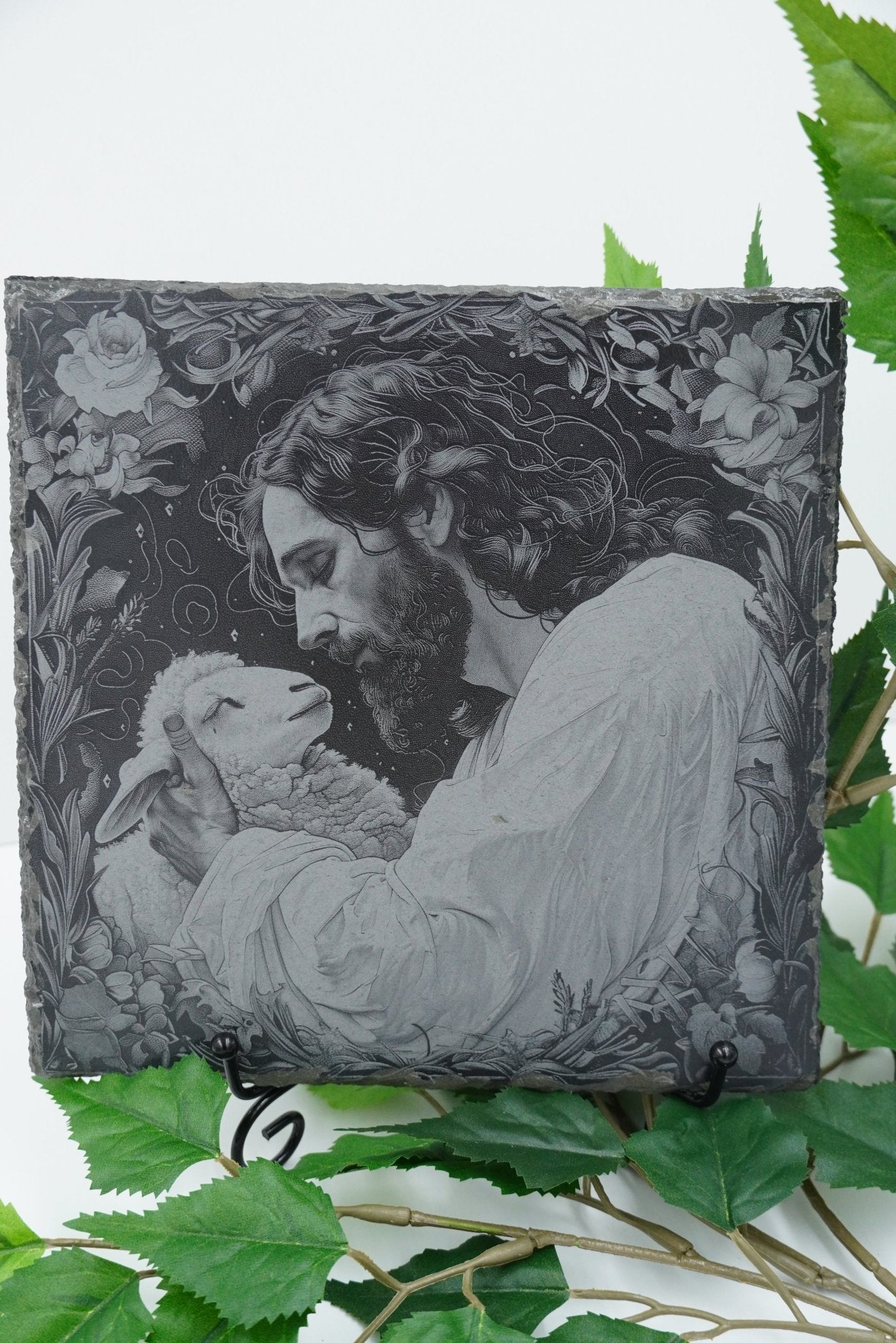Schieferplatte Jesus mit Lamm Blumenornament - personalisierbar - RJC - Circle