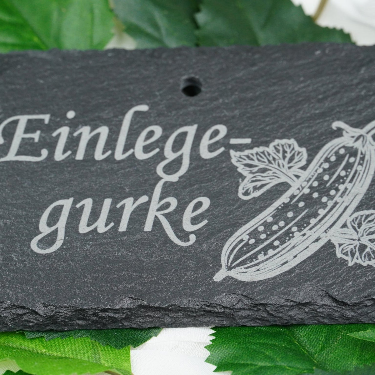 Schieferschild für Gemüse und mehr – Laser graviert & wetterfest - RJC-Circle