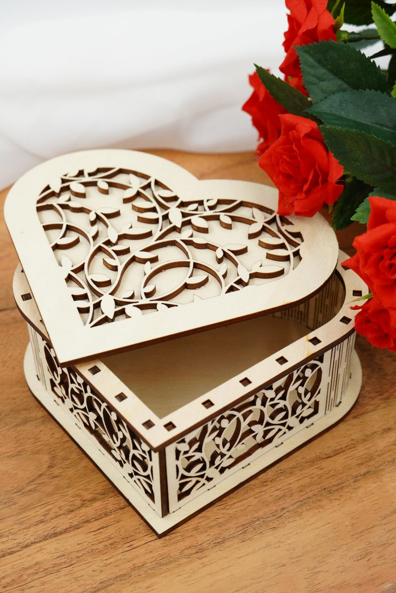 Valentin Geschenkbox Herz groß - personalisierbar - RJC - Circle