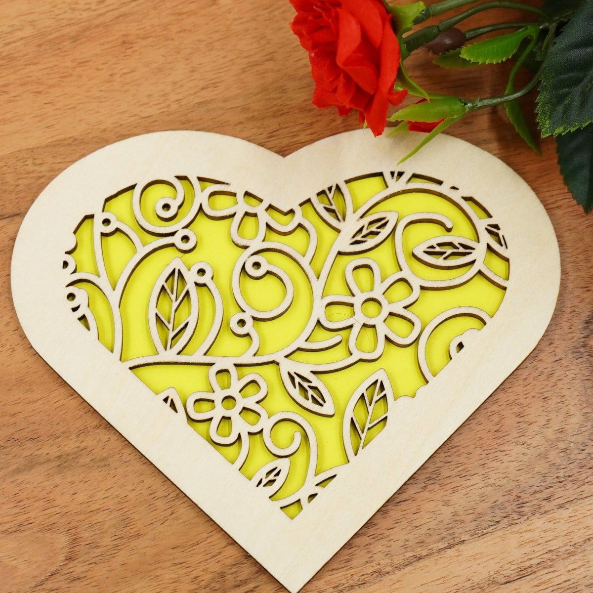 Valentin Geschenkbox Herz groß - personalisierbar - RJC - Circle