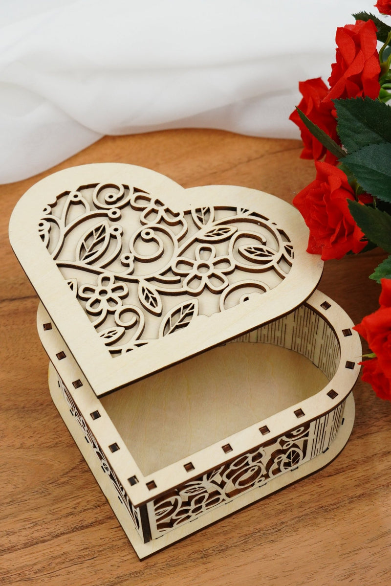 Valentin Geschenkbox Herz groß - personalisierbar - RJC - Circle