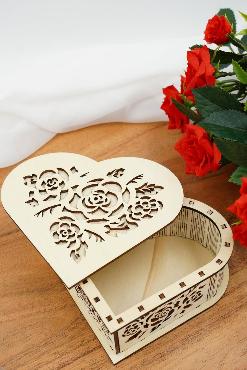 Valentin Geschenkbox Herz groß - personalisierbar - RJC - Circle