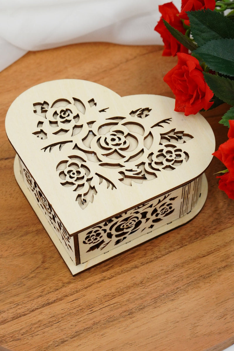 Valentin Geschenkbox Herz groß - personalisierbar - RJC - Circle