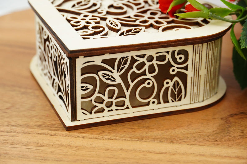 Valentin Geschenkbox Herz groß - personalisierbar - RJC - Circle