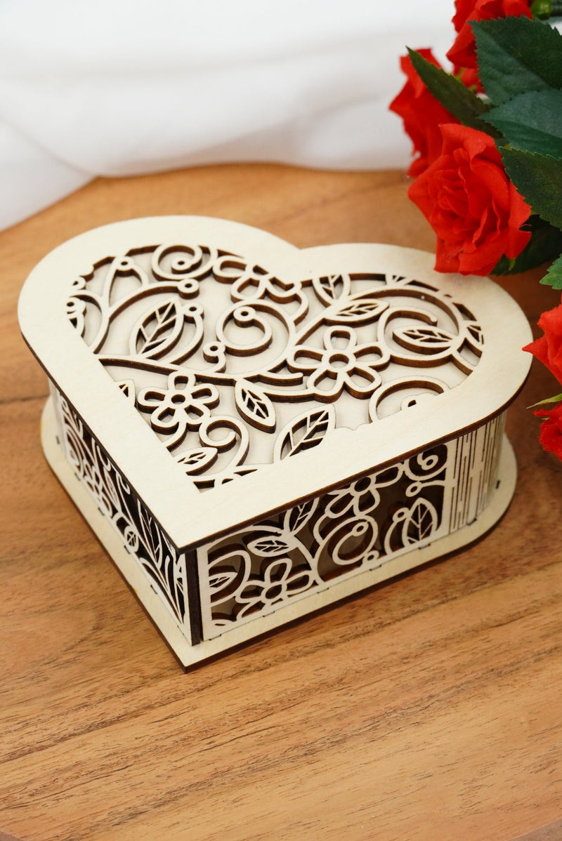 Valentin Geschenkbox Herz groß - personalisierbar - RJC - Circle