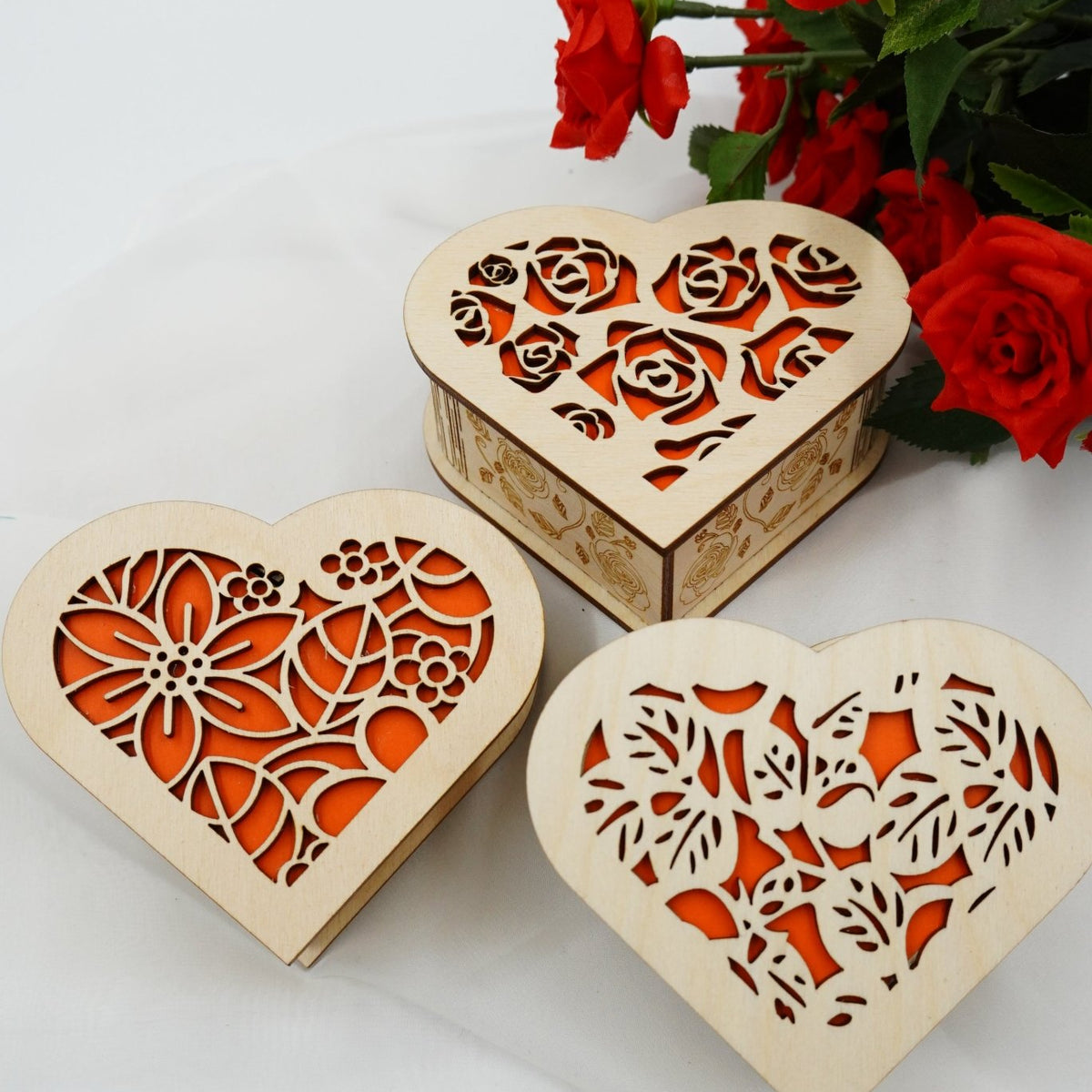 Valentin Geschenkbox Herz klein - personalisierbar - RJC - Circle