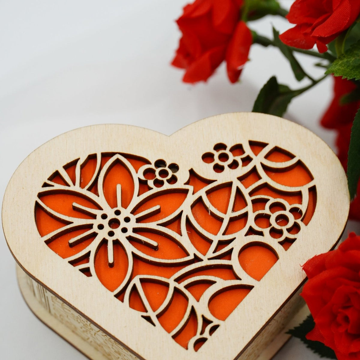 Valentin Geschenkbox Herz klein - personalisierbar - RJC - Circle