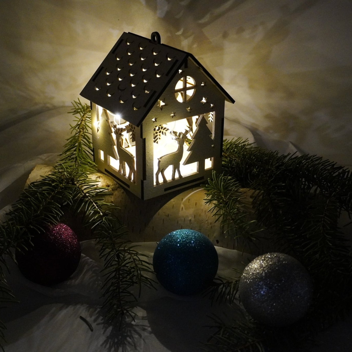 Weihnachtshaus in fünf Designs - RJC - Circle