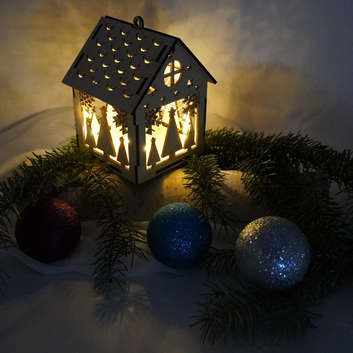 Weihnachtshaus in fünf Designs - RJC - Circle