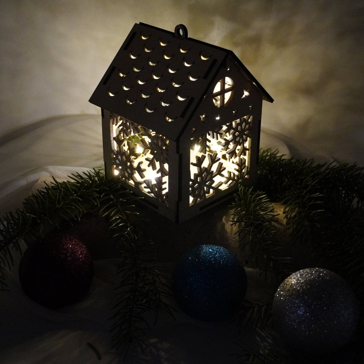 Weihnachtshaus in fünf Designs - RJC - Circle