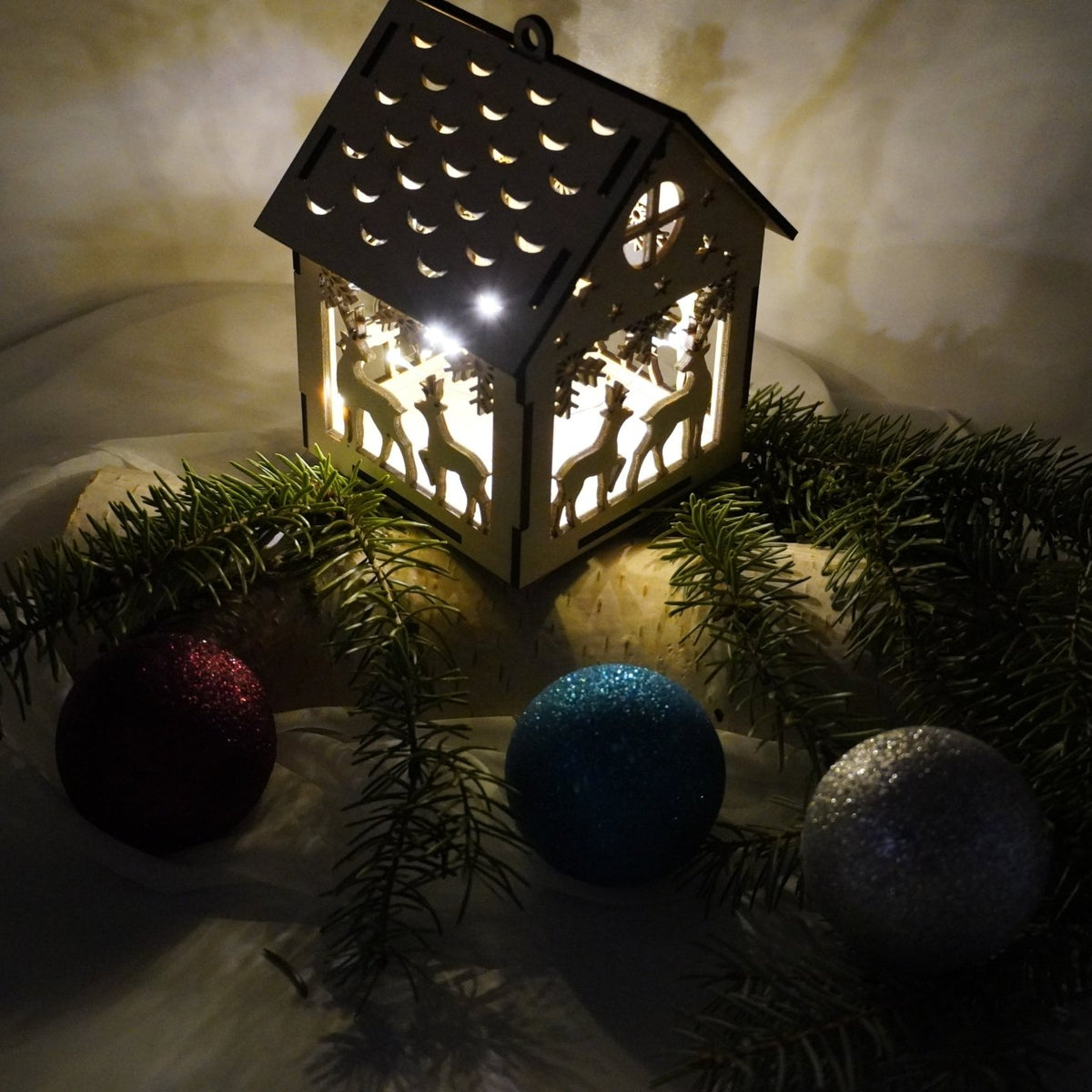 Weihnachtshaus in fünf Designs - RJC - Circle
