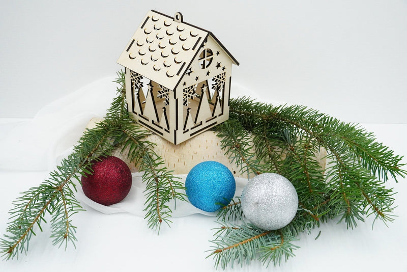 Weihnachtshaus in fünf Designs - RJC - Circle