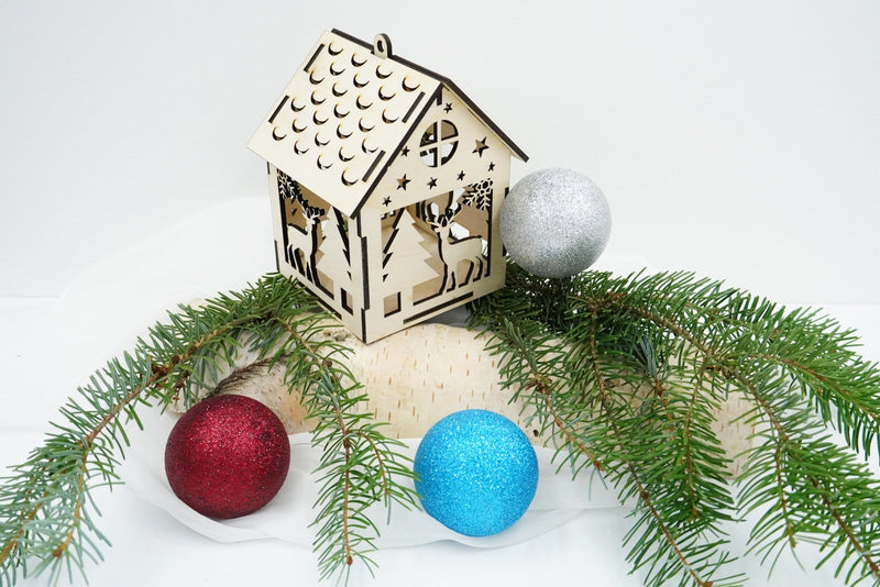 Weihnachtshaus in fünf Designs - RJC - Circle